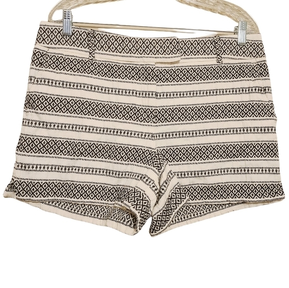 Loft | Women's Mixed Print Cream & Black Riviera Shorts (Size 10) - Picture 1 of 11